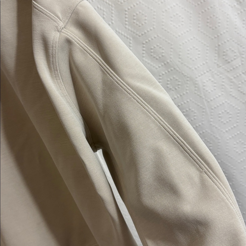Lululemon Softstream Cropped Sweatshirt - Picture 7 of 9